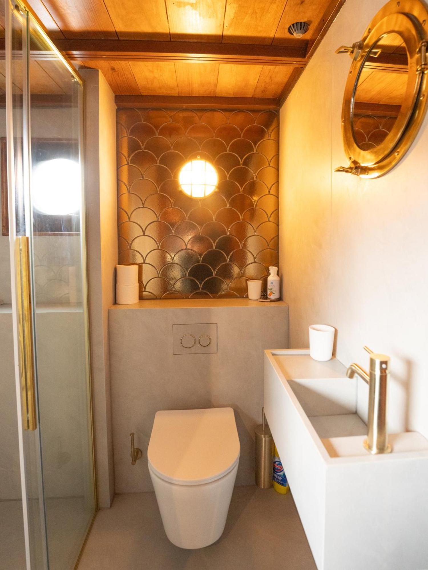 Houseboat-Amsterdam-Classic Bagian luar foto
